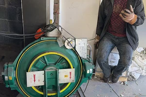 [二手电梯回收]山西载货电梯回收